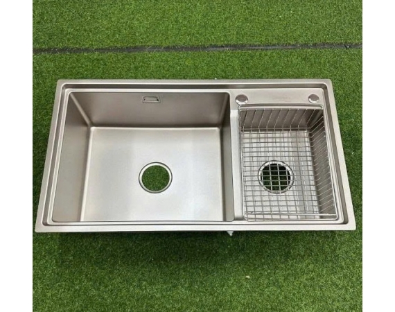 Chậu rửa bát 2 hố GRÜNDER 8347